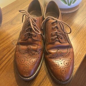 Classic Brown Leather Wingtip Dress Shoes - Men